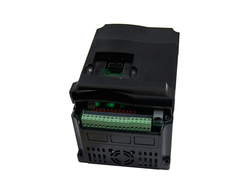 往復(fù)機變頻器，往復(fù)機專用變頻器，變頻器廠家，變頻調(diào)速器